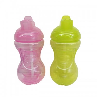 Spill-proof Easy-grip Kids Sippy Cup Learning Drinking Cup Kids Silicone Drinking Cup With Straw